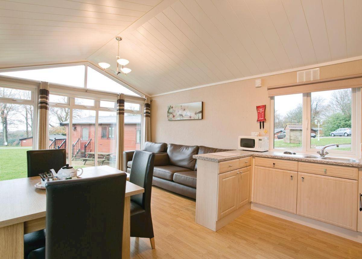 Crowhurst Park Hotel Sedlescombe Buitenkant foto