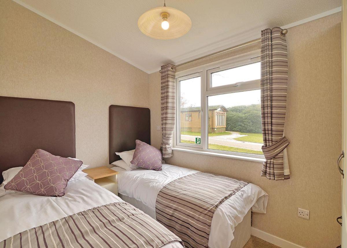 Crowhurst Park Hotel Sedlescombe Buitenkant foto